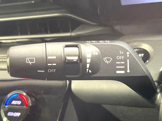 セレナ ハイウェイスターＶ　禁煙車　純正１２．３インチナビ　全周囲カメラ　両側電動ドア　衝突被害軽減システム　レーダークルーズ　コーナーセンサー　ＬＥＤヘッド　ビルトインＥＴＣ　純正１６インチアルミ　オートハイビーム（43枚目）