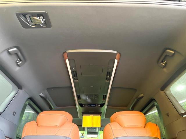 ヴェルファイアハイブリッド Z プレミア 禁煙車 左右独立ムーンルーフ 後席モニター ユニバーサルステップ 全周囲カメラ 純正14インチナビ 両側電動スライドドア 衝突被害軽減システム 電動リアゲート レザーシート 全席シートエアコン(3枚目)