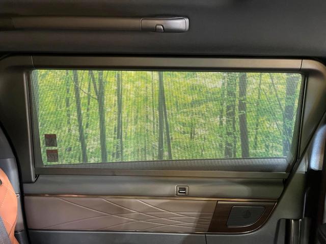 ヴェルファイアハイブリッド Z プレミア 禁煙車 左右独立ムーンルーフ 後席モニター ユニバーサルステップ 全周囲カメラ 純正14インチナビ 両側電動スライドドア 衝突被害軽減システム 電動リアゲート レザーシート 全席シートエアコン(32枚目)