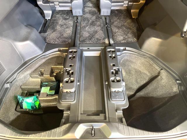 ヴェルファイアハイブリッド Z プレミア 禁煙車 左右独立ムーンルーフ 後席モニター ユニバーサルステップ 全周囲カメラ 純正14インチナビ 両側電動スライドドア 衝突被害軽減システム 電動リアゲート レザーシート 全席シートエアコン(35枚目)