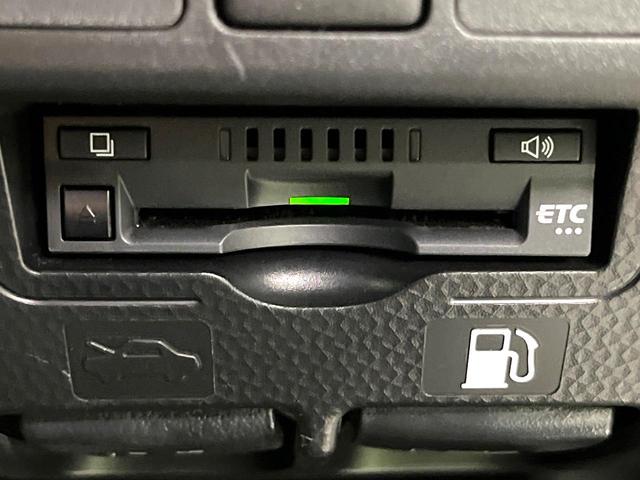 ルーミー カスタムＧ　禁煙車　純正９型ディズプレイオーディオ　全周囲モニター　両側電動スライドドア　レーダークルーズ　コーナーセンサー　シートヒーター　ＬＥＤヘッドライト　オートライト　Ｂｌｕｅｔｏｏｔｈ接続（27枚目）