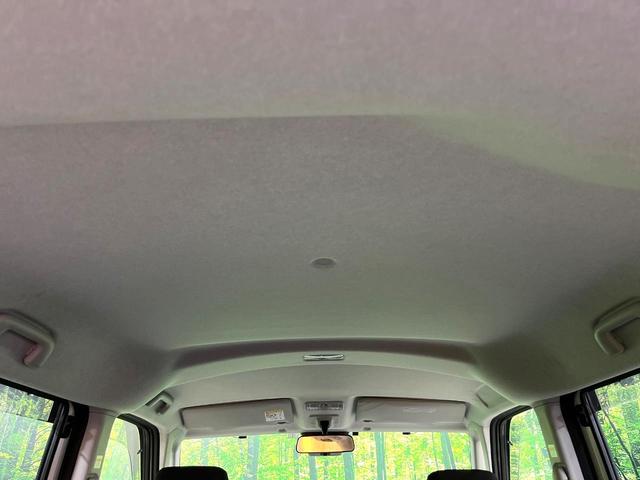 ルーミー カスタムＧ　禁煙車　純正９型ディズプレイオーディオ　全周囲モニター　両側電動スライドドア　レーダークルーズ　コーナーセンサー　シートヒーター　ＬＥＤヘッドライト　オートライト　Ｂｌｕｅｔｏｏｔｈ接続（41枚目）