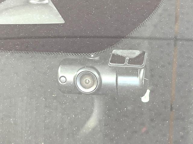 ノート Ｘ　禁煙車　純正９型ナビ　全周囲モニター　プロパイロット　ブラインドスポットモニター　ＬＥＤヘッドライト　オートライト　コーナーセンサー　スマートキー　オートエアコン　Ｂｌｕｅｔｏｏｔｈ接続（27枚目）