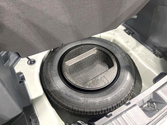 ヤリスクロス ハイブリッドＺ　禁煙車　純正８インチディスプレイオーディオ　バックカメラ　衝突被害軽減システム　レーダークルーズ　ブラインドスポットモニター　シートヒーター　ＥＴＣ　ハーフレザーシート　コーナーセンサー　車線逸脱警報（39枚目）