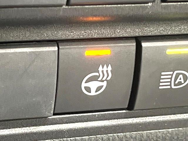 ヤリスクロス ハイブリッドＺ　禁煙車　純正８インチディスプレイオーディオ　バックカメラ　衝突被害軽減システム　レーダークルーズ　ブラインドスポットモニター　シートヒーター　ＥＴＣ　ハーフレザーシート　コーナーセンサー　車線逸脱警報（44枚目）