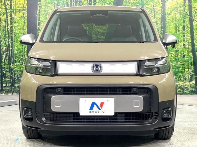 フリード e:HEVクロスター 登録済未使用車 両側電動ドア ホンダセンシング アダプティブクルーズ スマートキー 衝突被害軽減システム ハーフレザーシート コーナーセンサー LEDヘッド 車線逸脱警報 オートライト LEDフォグ(15枚目)