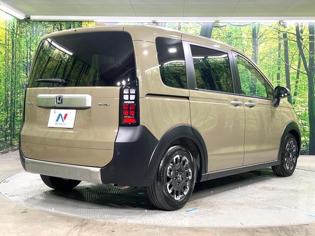 フリード e:HEVクロスター 登録済未使用車 両側電動ドア ホンダセンシング アダプティブクルーズ スマートキー 衝突被害軽減システム ハーフレザーシート コーナーセンサー LEDヘッド 車線逸脱警報 オートライト LEDフォグ(18枚目)