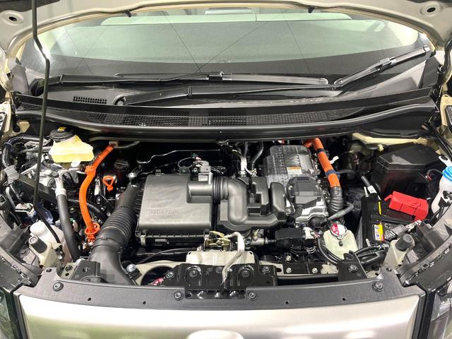 フリード e:HEVクロスター 登録済未使用車 両側電動ドア ホンダセンシング アダプティブクルーズ スマートキー 衝突被害軽減システム ハーフレザーシート コーナーセンサー LEDヘッド 車線逸脱警報 オートライト LEDフォグ(19枚目)