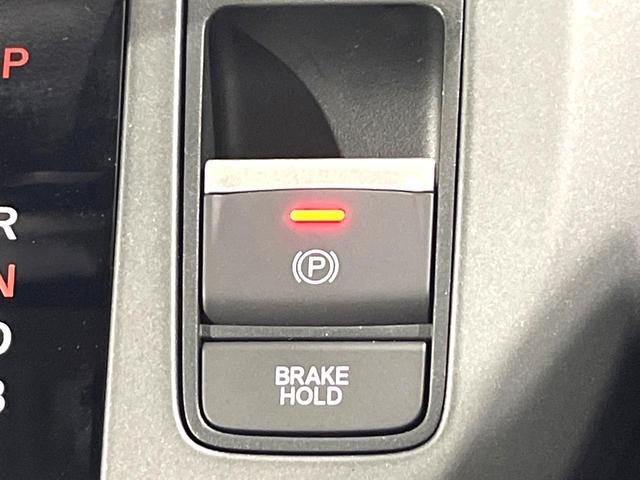 フリード e:HEVクロスター 登録済未使用車 両側電動ドア ホンダセンシング アダプティブクルーズ スマートキー 衝突被害軽減システム ハーフレザーシート コーナーセンサー LEDヘッド 車線逸脱警報 オートライト LEDフォグ(36枚目)