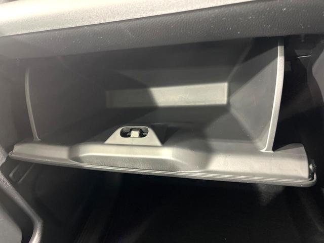 フリード e:HEVクロスター 登録済未使用車 両側電動ドア ホンダセンシング アダプティブクルーズ スマートキー 衝突被害軽減システム ハーフレザーシート コーナーセンサー LEDヘッド 車線逸脱警報 オートライト LEDフォグ(37枚目)