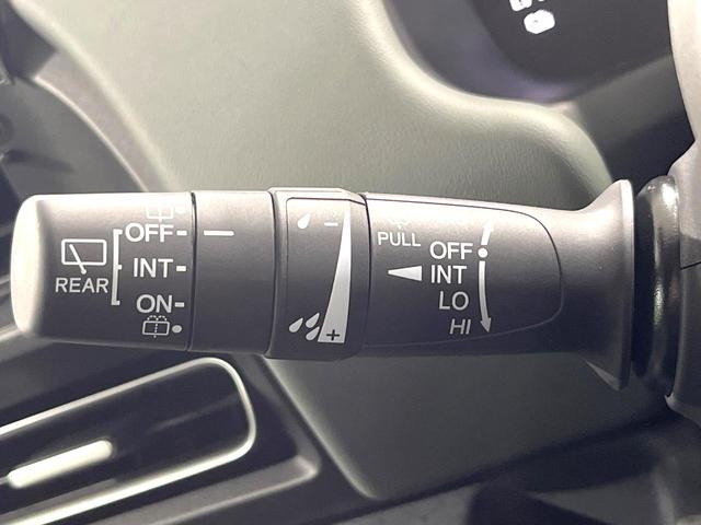 フリード e:HEVクロスター 登録済未使用車 両側電動ドア ホンダセンシング アダプティブクルーズ スマートキー 衝突被害軽減システム ハーフレザーシート コーナーセンサー LEDヘッド 車線逸脱警報 オートライト LEDフォグ(42枚目)