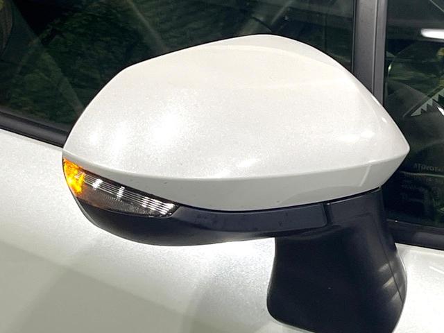 カローラツーリング ハイブリッド ダブルバイビー50ミリオンエディション 純正9インチDA バックカメラ 禁煙車 レーダークルーズコントロール ブラインドスポットモニター LEDヘッドライト ステアリングヒーター オートマチックハイビーム Bluetooth再 ハーフレザー(33枚目)