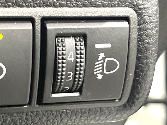 カローラツーリング ハイブリッド ダブルバイビー50ミリオンエディション 純正9インチDA バックカメラ 禁煙車 レーダークルーズコントロール ブラインドスポットモニター LEDヘッドライト ステアリングヒーター オートマチックハイビーム Bluetooth再 ハーフレザー(45枚目)