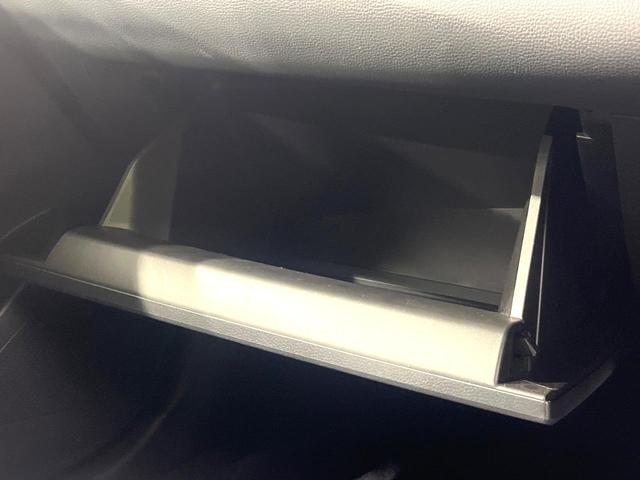 カローラツーリング ハイブリッド ダブルバイビー50ミリオンエディション 純正9インチDA バックカメラ 禁煙車 レーダークルーズコントロール ブラインドスポットモニター LEDヘッドライト ステアリングヒーター オートマチックハイビーム Bluetooth再 ハーフレザー(60枚目)