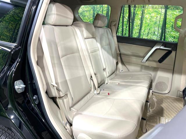 ランドクルーザープラド TX Lパッケージ マットブラックエディション 禁煙車 サンルーフ 全周囲カメラ 9型ナビ機能付きディスプレイオーディオ 4WD 衝突被害軽減システム ブラインドスポットモニター レーダークルーズ 前席シートエアコン コーナーセンサー ルーフレール(9枚目)