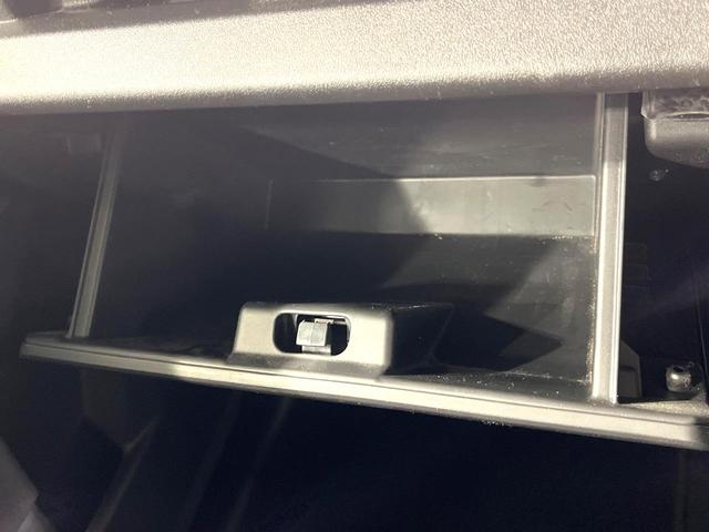 ジムニー ＸＣ　４ＷＤ　禁煙車　ＳＤナビ　バックカメラ　ドラレコ　シートヒーター　セーフティーサポート　ＬＥＤヘッドライト　Ｂｌｕｅｔｏｏｔｈ再生　ＥＴＣ　フルセグ　クルコン　レーンアシスト　電動格納ミラー（32枚目）