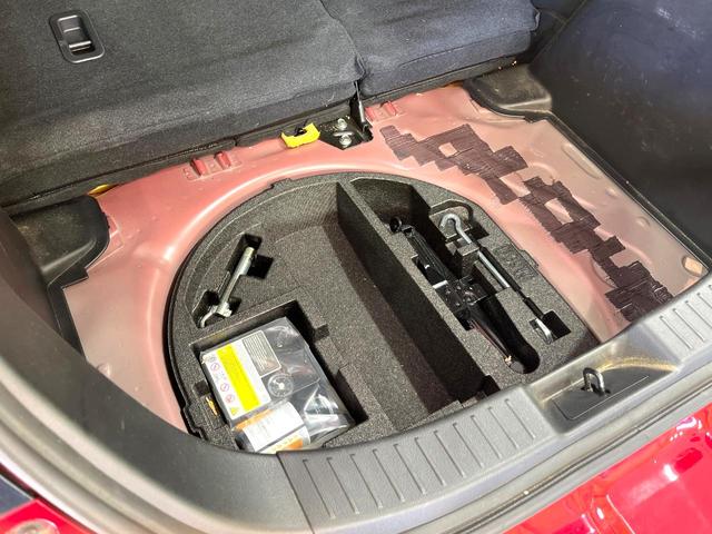 デミオ XDツーリング 禁煙車 純正ナビ バックモニター ブラインドスポットモニター ヘッドアップディスプレイ シートヒーター 衝突軽減装置 LEDヘッド オートライト スマートキー クルーズコントロール(45枚目)