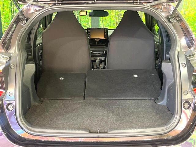 ヤリス G 全周囲カメラ 衝突被害軽減システム コーナーセンサー スマートキー LEDヘッド ビルトインETC 純正14インチアルミ オートハイビーム 車線逸脱警報 オートライト オートエアコン(10枚目)