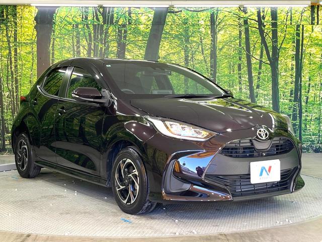 ヤリス G 全周囲カメラ 衝突被害軽減システム コーナーセンサー スマートキー LEDヘッド ビルトインETC 純正14インチアルミ オートハイビーム 車線逸脱警報 オートライト オートエアコン(16枚目)