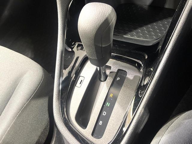 ヤリス G 全周囲カメラ 衝突被害軽減システム コーナーセンサー スマートキー LEDヘッド ビルトインETC 純正14インチアルミ オートハイビーム 車線逸脱警報 オートライト オートエアコン(38枚目)