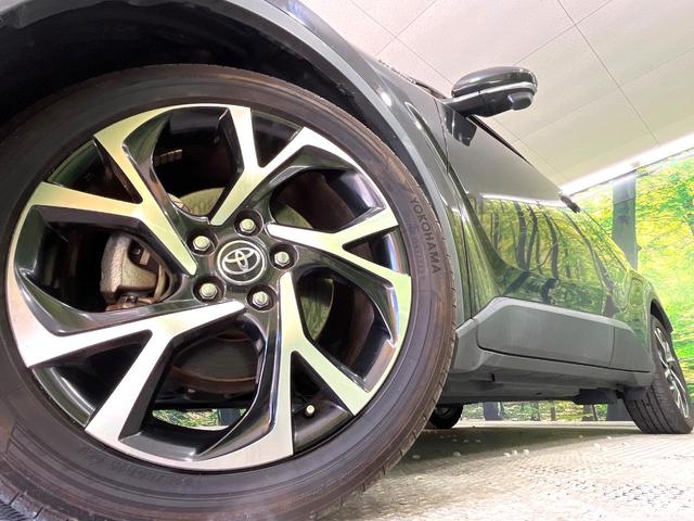 C-HR G 純正SDナビ バックカメラ 衝突被害軽減システム レーダークルーズ 禁煙車 ハーフレザーシート コーナーセンサー スマートキー LEDヘッド ビルトインETC 純正18インチアルミ オートハイビーム(13枚目)