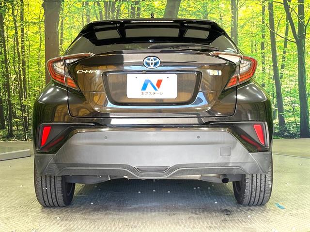 C-HR G 純正SDナビ バックカメラ 衝突被害軽減システム レーダークルーズ 禁煙車 ハーフレザーシート コーナーセンサー スマートキー LEDヘッド ビルトインETC 純正18インチアルミ オートハイビーム(15枚目)
