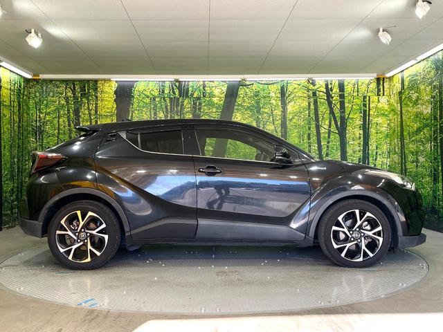 C-HR G 純正SDナビ バックカメラ 衝突被害軽減システム レーダークルーズ 禁煙車 ハーフレザーシート コーナーセンサー スマートキー LEDヘッド ビルトインETC 純正18インチアルミ オートハイビーム(26枚目)