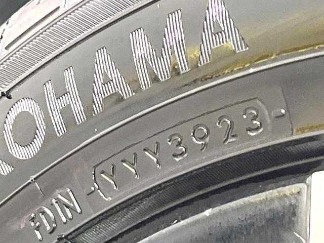 C-HR G 純正SDナビ バックカメラ 衝突被害軽減システム レーダークルーズ 禁煙車 ハーフレザーシート コーナーセンサー スマートキー LEDヘッド ビルトインETC 純正18インチアルミ オートハイビーム(31枚目)