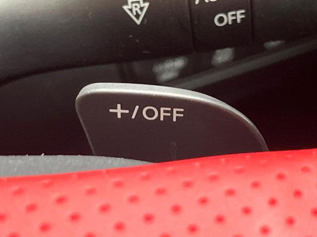 MAZDA3ファストバック 20Sバーガンディ セレクション 禁煙車 純正8.8型ナビ 360度ビューモニター 柿本マフラー 衝突被害軽減装置 赤革シート シートヒーター クリアランスソナー ステアリングヒーター オートエアコン 純正18AW スマートキー(24枚目)