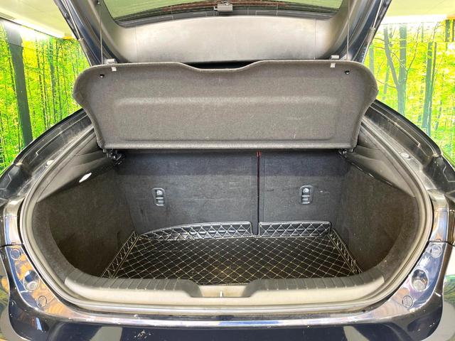 MAZDA3ファストバック 20Sバーガンディ セレクション 禁煙車 純正8.8型ナビ 360度ビューモニター 柿本マフラー 衝突被害軽減装置 赤革シート シートヒーター クリアランスソナー ステアリングヒーター オートエアコン 純正18AW スマートキー(44枚目)