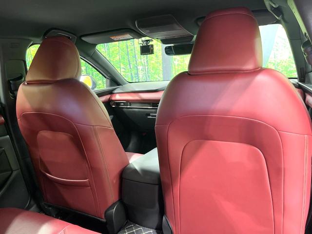 MAZDA3ファストバック 20Sバーガンディ セレクション 禁煙車 純正8.8型ナビ 360度ビューモニター 柿本マフラー 衝突被害軽減装置 赤革シート シートヒーター クリアランスソナー ステアリングヒーター オートエアコン 純正18AW スマートキー(49枚目)