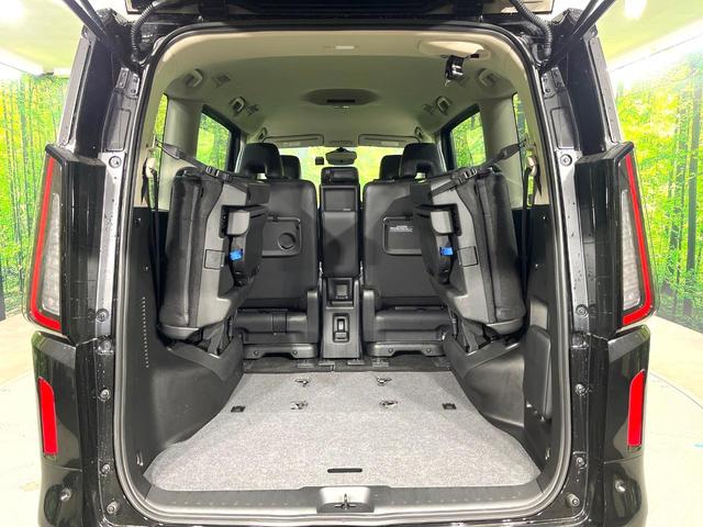 セレナ ハイウェイスターＶ　禁煙車　ＳＤナビ　バックカメラ　衝突被害軽減システム　両側電動スライドドア　プロパイロット　コーナーセンサー　ＬＥＤヘッド　ＥＴＣ　純正１６インチアルミ　車線逸脱警報　インテリキー（57枚目）