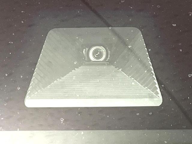 N-BOXカスタム G・Lホンダセンシング 禁煙車 純正SDナビ 電動スライドドア バックカメラ 衝突被害軽減システム レーダークルーズ コーナーセンサー スマートキー LEDヘッド ビルトインETC 純正14インチアルミ 車線逸脱警報(5枚目)