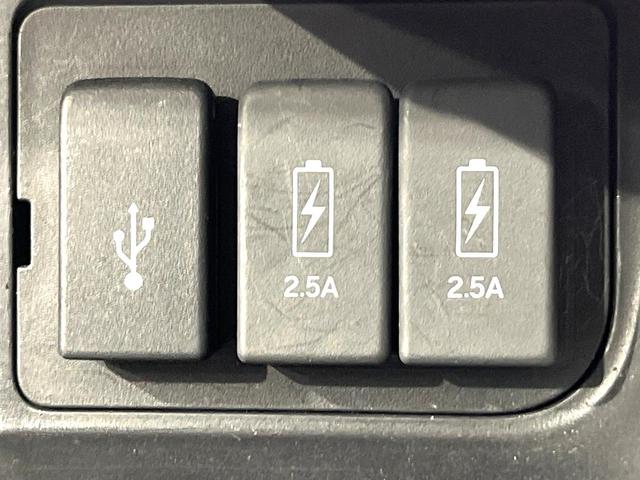 N-BOXカスタム G・Lホンダセンシング 禁煙車 純正SDナビ 電動スライドドア バックカメラ 衝突被害軽減システム レーダークルーズ コーナーセンサー スマートキー LEDヘッド ビルトインETC 純正14インチアルミ 車線逸脱警報(35枚目)