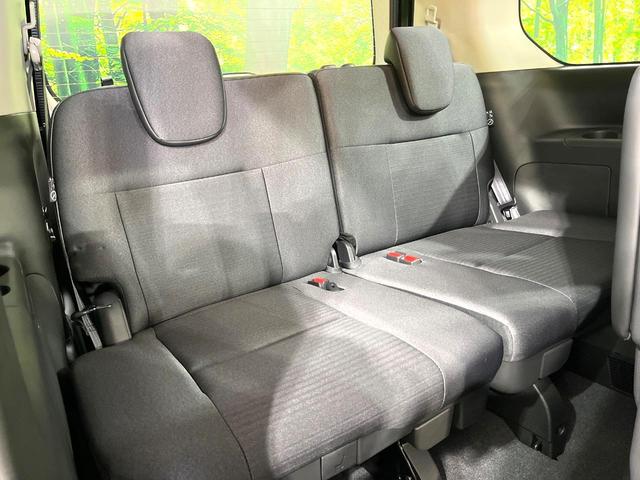 セレナ e-パワー ハイウェイスターV 登録済み未使用車 純正12.3型ナビ Bluetooth アラウンドビューモニター プロパイロット ETC2.0 インテリジェントルームミラー シートヒーター ハンズフリー両側電動スライドドア(10枚目)