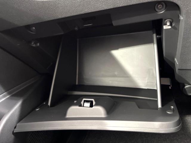 セレナ e-パワー ハイウェイスターV 登録済み未使用車 純正12.3型ナビ Bluetooth アラウンドビューモニター プロパイロット ETC2.0 インテリジェントルームミラー シートヒーター ハンズフリー両側電動スライドドア(58枚目)