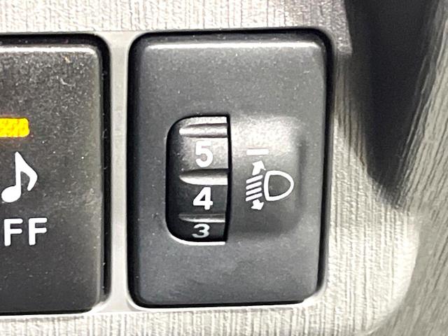 プリウスアルファ S 禁煙車 純正SDナビ バックカメラ スマートキー ビルトインETC 純正16インチアルミ オートライト オートエアコン Bluetooth CD 地デジ(41枚目)