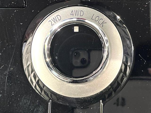 デリカＤ：５ Ｐ　禁煙車　純正１０．１インチＳＤナビ　４ＷＤ　ディーゼル（軽油）　全周囲カメラ　両側電動スライドドア　レーダークルーズコントロール　電動リアゲート　パワーシート　ＬＥＤヘッドライト　ＥＴＣ（32枚目）