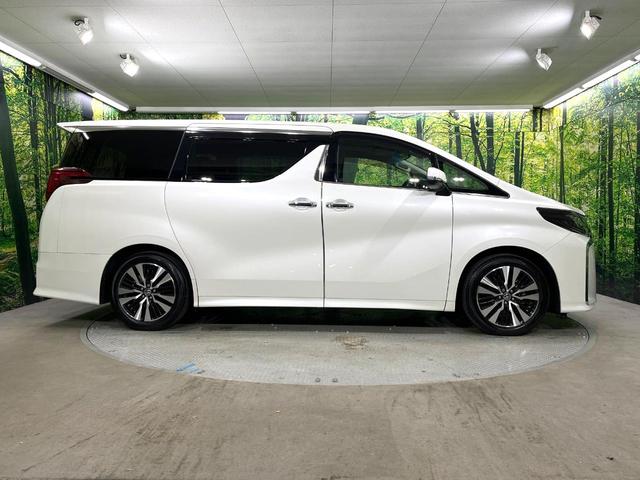 アルファード ２．５Ｓ　禁煙車　純正９インチナビ　バックカメラ　デジタルインナーミラー　サンルーフ　後席モニター　両側電動ドア　衝突被害軽減システム　レーダークルーズ　電動リアゲート　コーナーセンサー　ＬＥＤヘッドライト（29枚目）