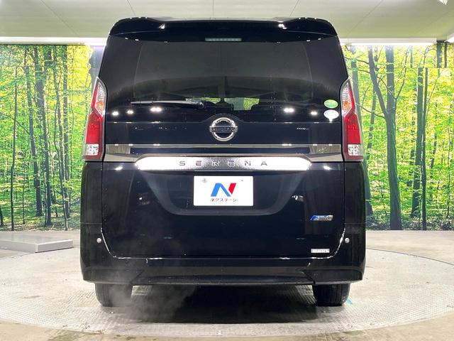 セレナ Ｘ　Ｖセレクション　フリップダウンモニター　禁煙車　純正９インチナビ　バックカメラ　クルーズコントロール　両側電動スライドドア　ＥＴＣ　スマートキー　Ｂｌｕｅｔｏｏｔｈ再生　フルセグ　電動格納ミラー　横滑り防止（16枚目）