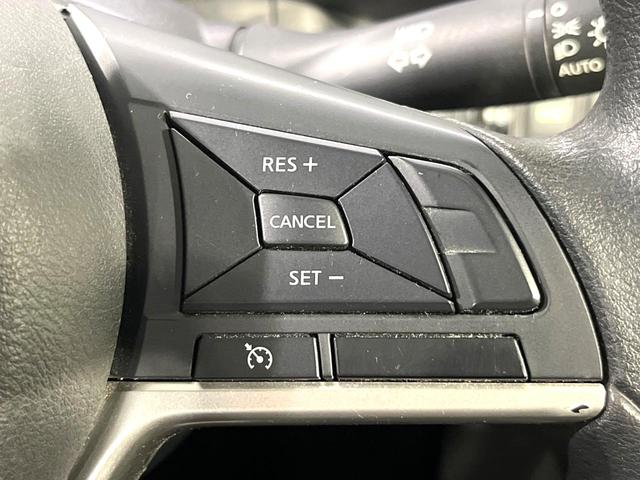 セレナ Ｘ　Ｖセレクション　フリップダウンモニター　禁煙車　純正９インチナビ　バックカメラ　クルーズコントロール　両側電動スライドドア　ＥＴＣ　スマートキー　Ｂｌｕｅｔｏｏｔｈ再生　フルセグ　電動格納ミラー　横滑り防止（34枚目）