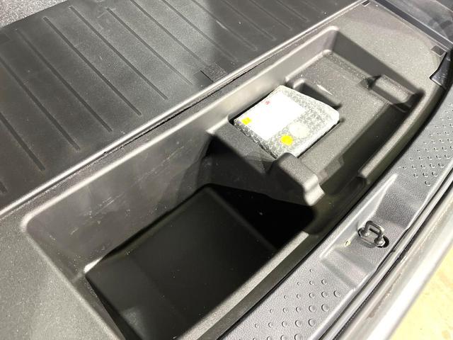 シエンタ Ｇ　禁煙車　７人乗り　ＳＤナビ　バックカメラ　両側電動ドア　プリクラッシュセーフティ　衝突被害軽減システム　シートヒーター　スマートキー　ＥＴＣ　車線逸脱警報　オートエアコン　Ｂｌｕｅｔｏｏｔｈ（40枚目）