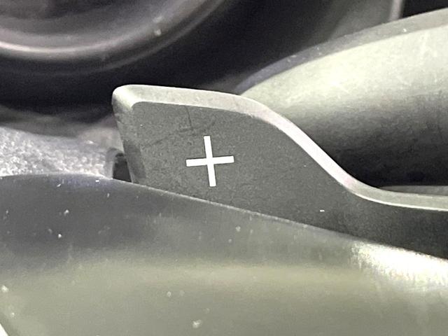 ヤリスクロス ＧＲスポーツ　禁煙車　純正８インチディスプレイ　全周囲カメラ　衝突被害軽減システム　レーダークルーズ　ハーフレザーシート　コーナーセンサー　ＬＥＤヘッド　ＥＴＣ　純正１８インチアルミ　オートハイビーム　車線逸脱警報（29枚目）