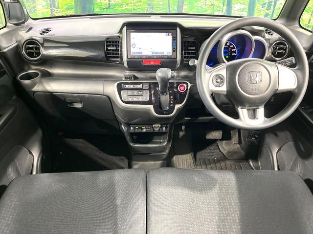 Ｎ－ＢＯＸカスタム Ｇ・ＬパッケージＳＳパッケージ　禁煙車　純正ＳＤナビ　電動スライドドア　バックカメラ　シートヒーター　ＨＩＤヘッド　ビルトインＥＴＣ　ロールシェード　純正１４インチアルミホイール　Ｂｌｕｅｔｏｏｔｈ（2枚目）