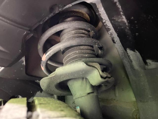 セレナ ハイウェイスター　２５ｔｈスペシャルセレクションＢ　禁煙車　純正９インチナビ　後席モニター　全周囲カメラ　両側電動ドア　衝突被害軽減システム　コーナーセンサー　スマートキー　ＬＥＤヘッド　ビルトインＥＴＣ　クルコン　純正１６インチアルミ　オートライト（21枚目）