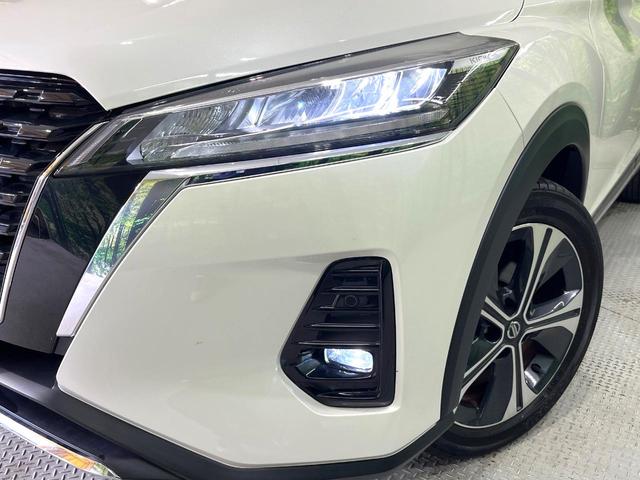 キックス Ｘ　禁煙車　純正９インチナビ　全周囲カメラ　プロパイロット　衝突被害軽減システム　ハーフレザーシート　コーナーセンサー　スマートキー　ＬＥＤヘッド　ルーフレール　ビルトインＥＴＣ　純正１７インチアルミ（12枚目）