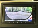 Ｎ－ＢＯＸカスタム Ｇ・Ｌターボホンダセンシング　禁煙車　純正ＳＤナビ　バックカメラ　ターボ　両側電動ドア　レーダークルーズ　ビルトインＥＴＣ　衝突被害軽減システム　スマートキー　ＬＥＤヘッドライト　オートハイビーム　車線逸脱警報　オートライト（4枚目）