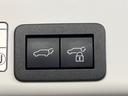 ハイブリッドＺ　純正８インチナビ機能付きＤＡ　全周囲カメラ　禁煙車　衝突軽減　パワーシート　コーナーセンサー　スマートキー　ＥＴＣ２．０　純正１８インチアルミホイール　ＬＥＤヘッドライト（36枚目）