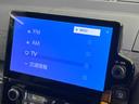 ハイブリッドＺ　禁煙車　１０．５インチディスプレイオーディオ　全周囲カメラ　衝突被害軽減システム　ＢＳＭ　コーナーセンサー　ＬＥＤヘッド　車線逸脱警報　ＥＴＣ　オートライト　オートエアコン　Ｂｌｕｅｔｏｏｔｈ（28枚目）