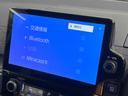 ハイブリッドＺ　禁煙車　１０．５インチディスプレイオーディオ　全周囲カメラ　衝突被害軽減システム　ＢＳＭ　コーナーセンサー　ＬＥＤヘッド　車線逸脱警報　ＥＴＣ　オートライト　オートエアコン　Ｂｌｕｅｔｏｏｔｈ（29枚目）